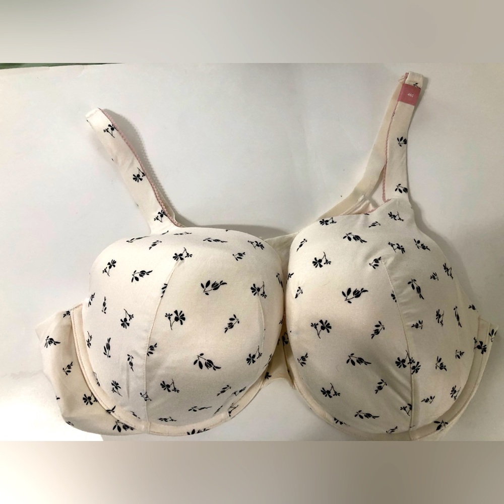 Cacique NWOT padded adjustable bra women's plus size 46C cream with black flower